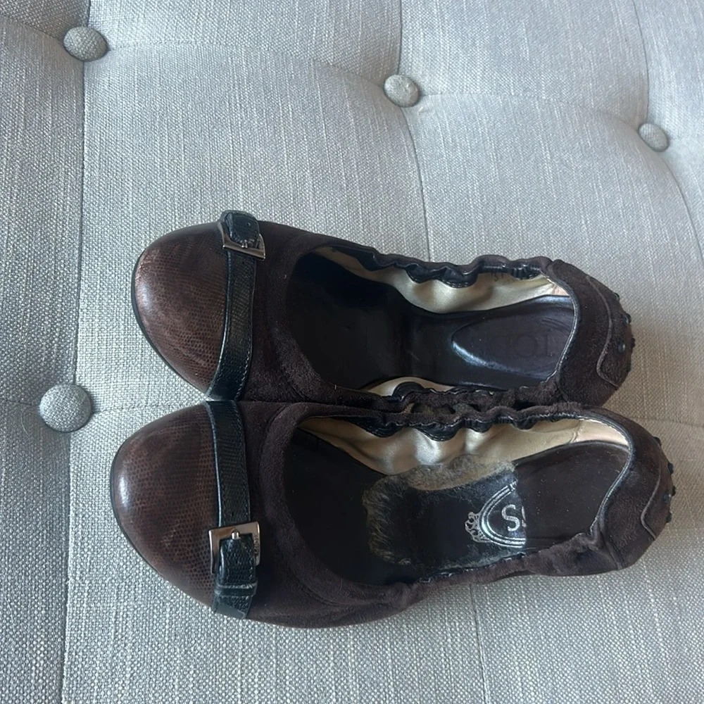 Tod’s Brown Suede Leather‎ Buckle Ballerina Flats Size 37.5